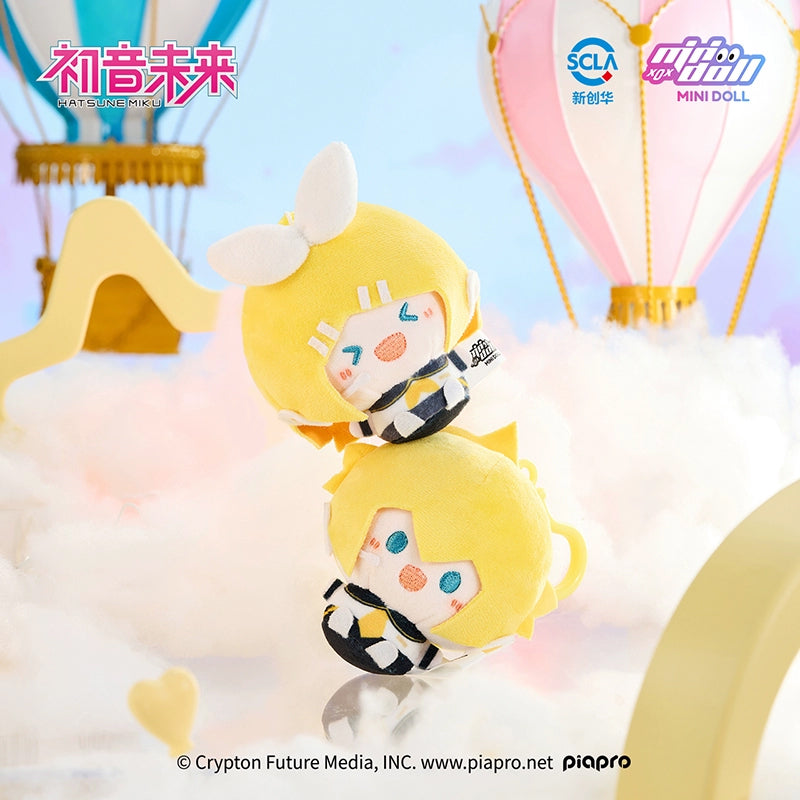 【PRESALE】PLUSH WONDERLAND MIKKU 8CM  Round and Fluffy Pendant Doll Plushies